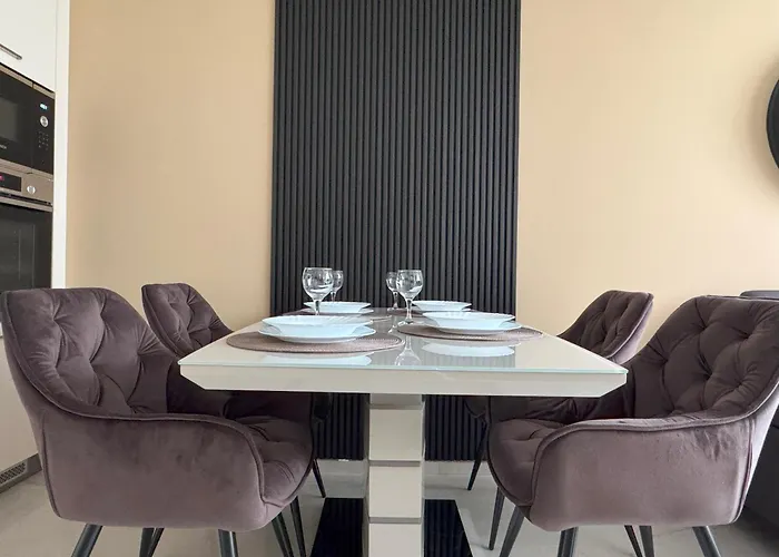 Apartmentspicedevin *